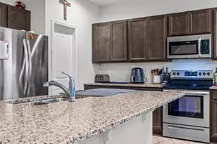 842 Tuscarora Trl, Jacksonville, NC 28546 - Photo 17