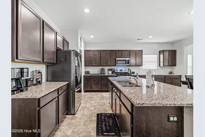 842 Tuscarora Trail, Jacksonville, NC 28546 - Photo 15