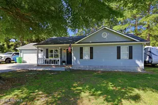 339 Riggs Rd, Hubert, NC 28539 - Photo 5