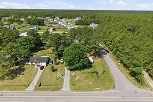 339 Riggs Rd, Hubert, NC 28539 - Photo 47