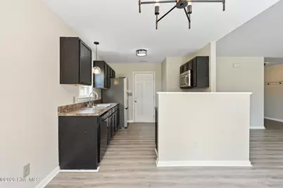 200 Ivy Glen Lane, Jacksonville, NC 28546 - Photo 17