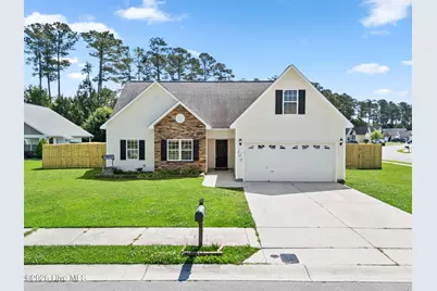 200 Ivy Glen Lane, Jacksonville, NC 28546 - Photo 3