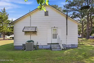 117 Faulk St, Williamston, NC 27892 - Photo 9