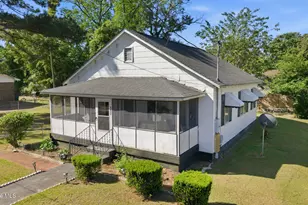 117 Faulk St, Williamston, NC 27892 - Photo 3