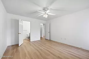 502 Courtyard E, Beaufort, NC 28516 - Photo 5