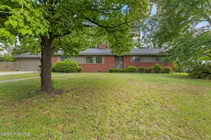 310 E Cliff St, Wallace, NC 28466 - Photo 3