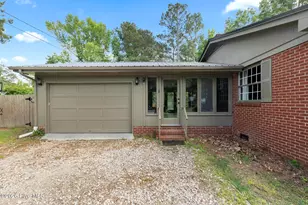 310 E Cliff St, Wallace, NC 28466 - Photo 5