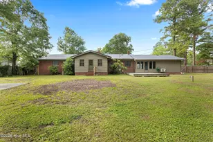 310 E Cliff St, Wallace, NC 28466 - Photo 47