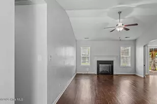 207 Imperial Ln, Jacksonville, NC 28546 - Photo 3