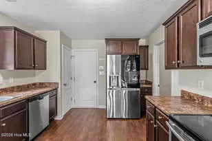 207 Imperial Ln, Jacksonville, NC 28546 - Photo 11