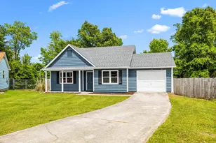 625 S Hampton Dr, Jacksonville, NC 28546 - Photo 3