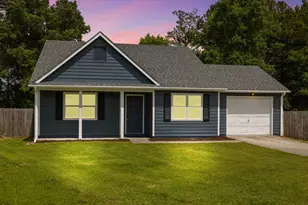 625 S Hampton Dr, Jacksonville, NC 28546 - Photo 1