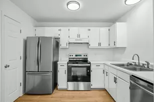625 S Hampton Dr, Jacksonville, NC 28546 - Photo 13