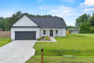 309 Belgian Ct, Richlands, NC 28574 - Photo 37