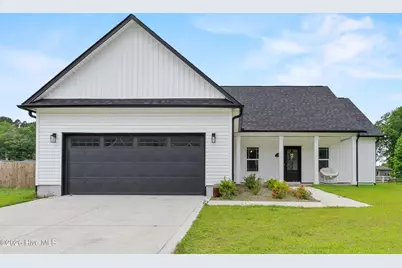 309 Belgian Court, Richlands, NC 28574 - Photo 1