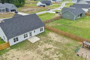 309 Belgian Ct, Richlands, NC 28574 - Photo 41