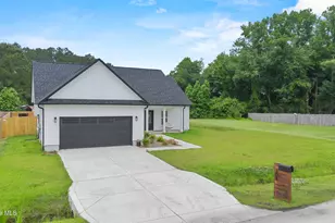 309 Belgian Ct, Richlands, NC 28574 - Photo 39