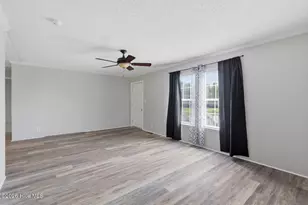 203 Buffy Ct, Richlands, NC 28574 - Photo 13