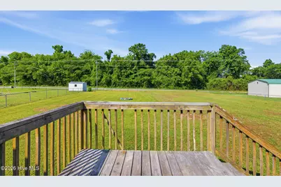 203 Buffy Court, Richlands, NC 28574 - Photo 5
