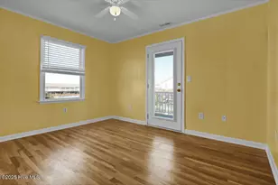 1207 N Topsail Dr, Surf City, NC 28445 - Photo 37