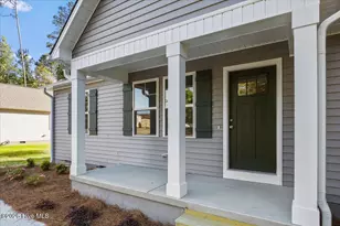 305 N West St, Roseboro, NC 28382 - Photo 5