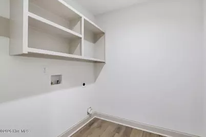 305 N West Street, Roseboro, NC 28382 - Photo 27