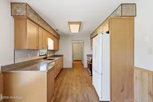910 Coyote Trail, Havelock, NC 28532 - Photo 17