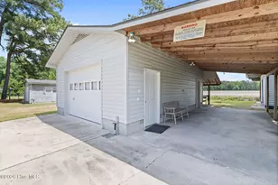 1905 Hullwood Dr, Kinston, NC 28504 - Photo 3