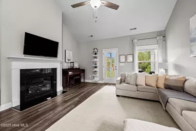 303 Red Cedar Drive, Sneads Ferry, NC 28460 - Photo 17