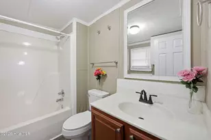 307 S McDaniel St, Kinston, NC 28501 - Photo 11
