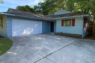 612 Independence Dr, Jacksonville, NC 28546 - Photo 1