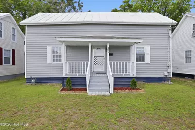 305 S McDaniel Street, Kinston, NC 28501 - Photo 1
