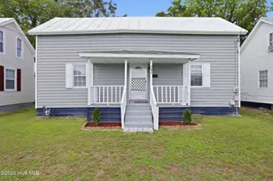 305 S McDaniel St, Kinston, NC 28501 - Photo 1