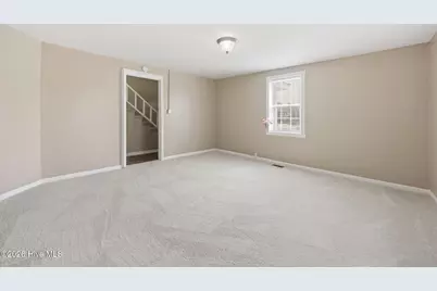 305 S McDaniel Street, Kinston, NC 28501 - Photo 7