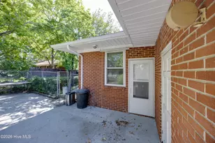 100 E Berkshire Rd, Greenville, NC 27858 - Photo 31