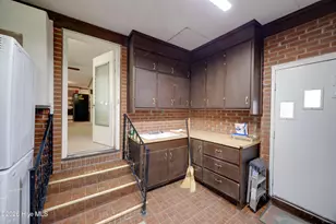 100 E Berkshire Rd, Greenville, NC 27858 - Photo 27