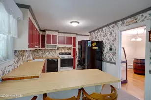 100 E Berkshire Rd, Greenville, NC 27858 - Photo 15