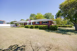 100 E Berkshire Rd, Greenville, NC 27858 - Photo 41