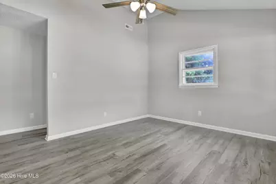 135 Jupiter Trail, Jacksonville, NC 28546 - Photo 5
