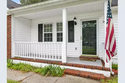 116 Sweetwater Drive, Jacksonville, NC 28540 - Photo 7