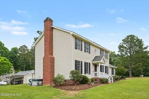 105 Dogwood Dr, Kenly, NC 27542 - Photo 3