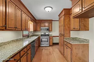105 Dogwood Dr, Kenly, NC 27542 - Photo 9