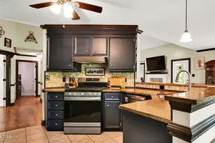 1251 W Acres Ln, Greenville, NC 27834 - Photo 3