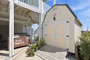 310 N Kinston Ave, Atlantic Beach, NC 28512 - Photo 35