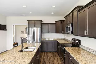 571 Appalachian Trl S, Jacksonville, NC 28546 - Photo 13