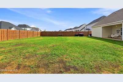 571 Appalachian Trail S, Jacksonville, NC 28546 - Photo 41