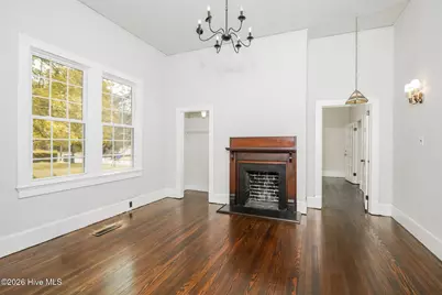 208 E Capitola Avenue, Kinston, NC 28501 - Photo 13