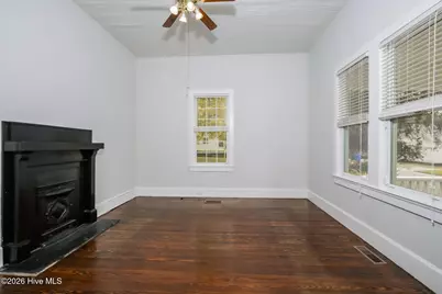 208 E Capitola Avenue, Kinston, NC 28501 - Photo 3