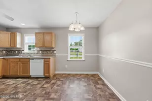 108 Oakley Dr, New Bern, NC 28560 - Photo 9