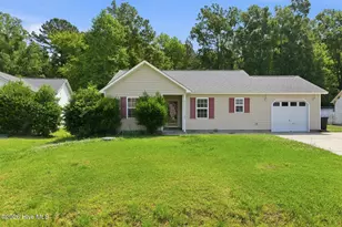 108 Oakley Dr, New Bern, NC 28560 - Photo 1